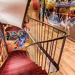 Absolute Republique Hotel