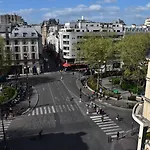 Absolute Hotel Paris République