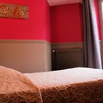 Absolute Republique Hotel