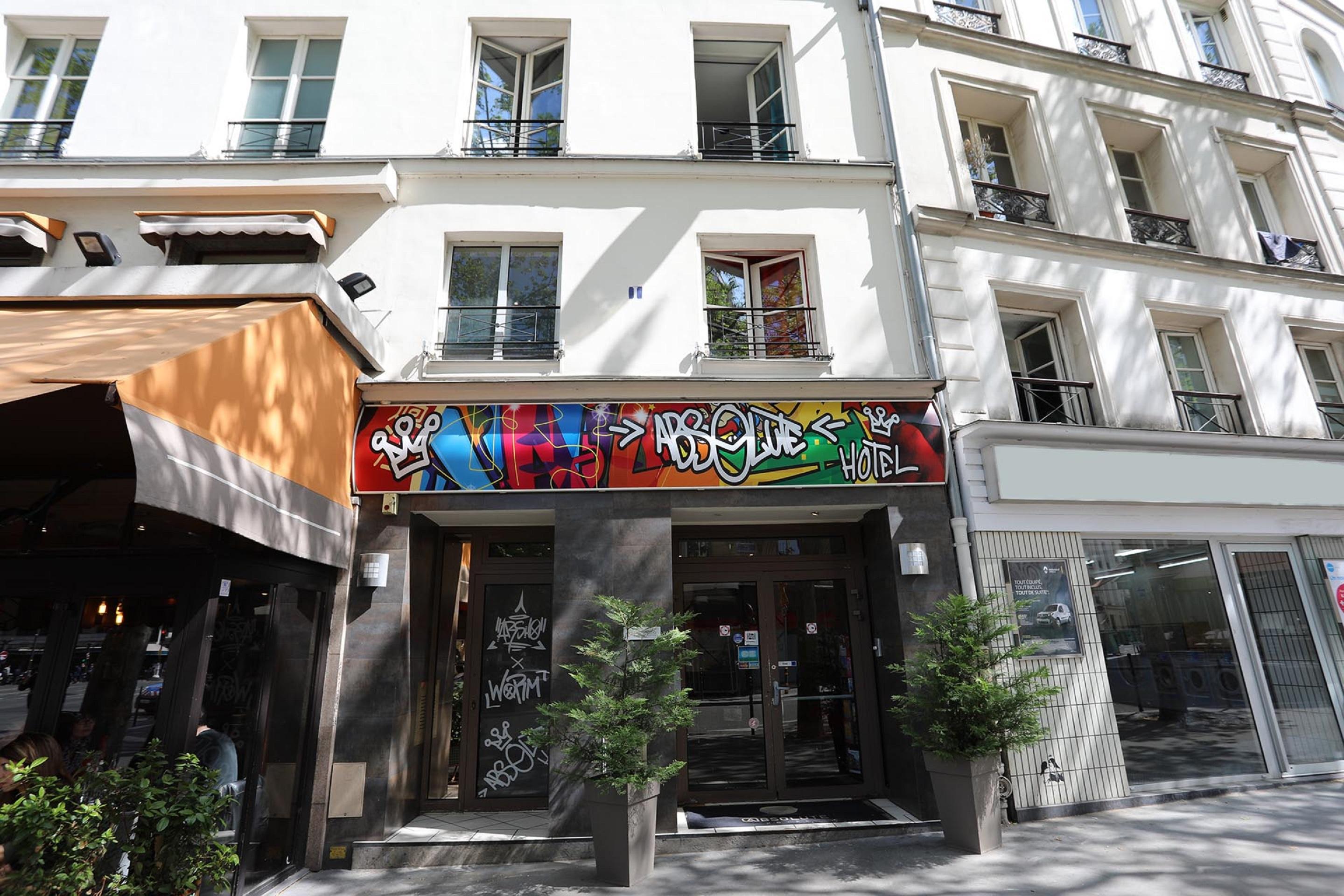 Hotel Absolute République Parigi