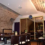 Absolute Hotel Paris Republique