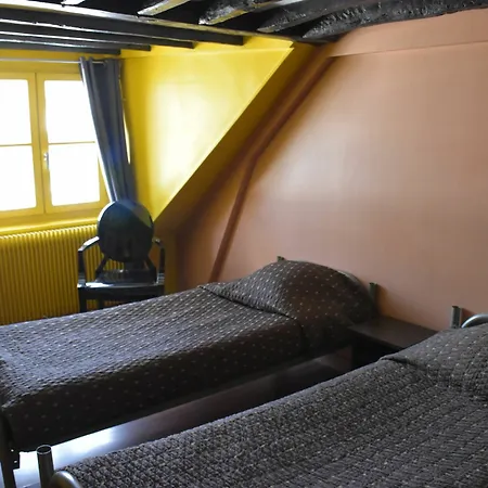 Hotel Absolute République Parigi