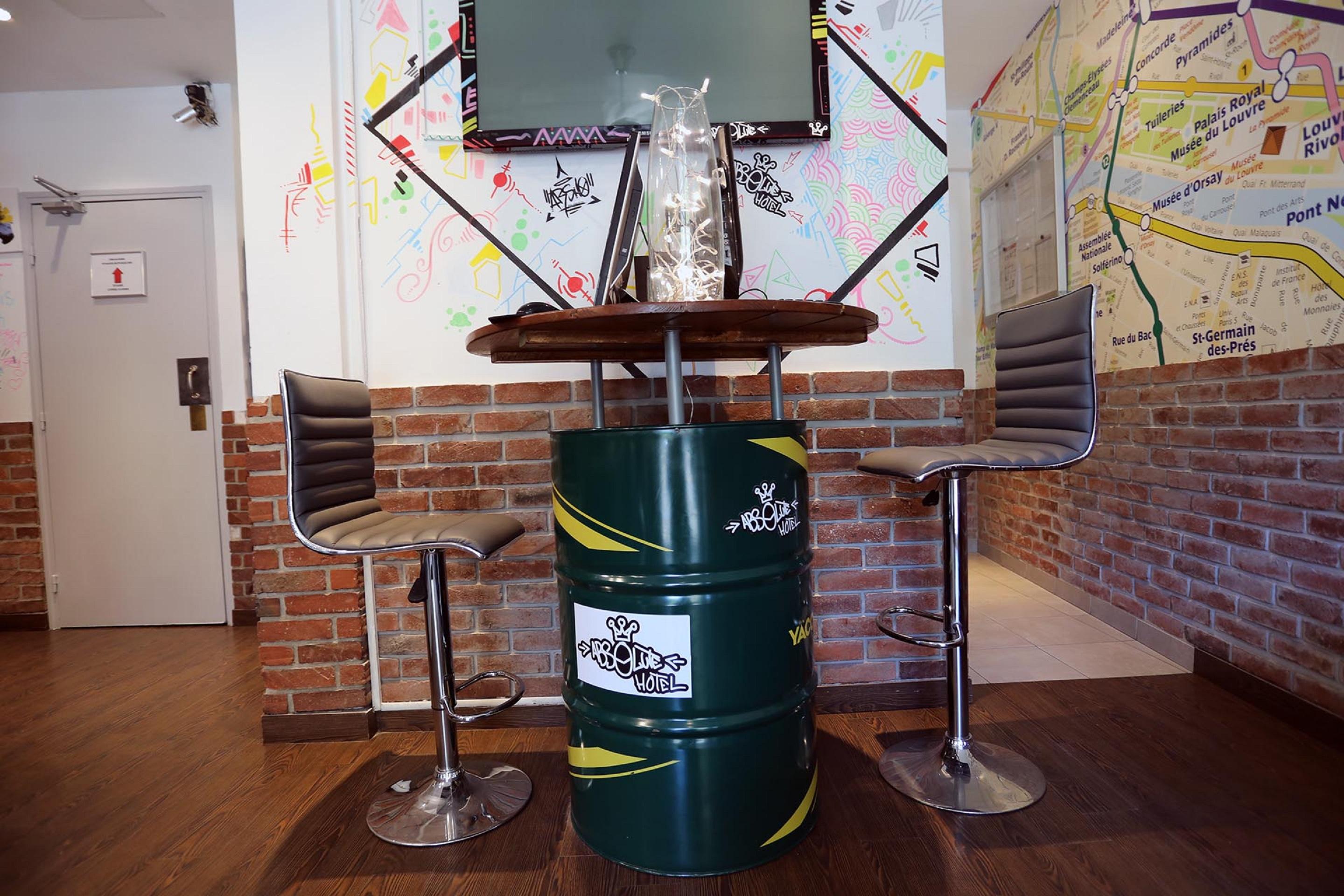 Absolute Republique 2* Paris