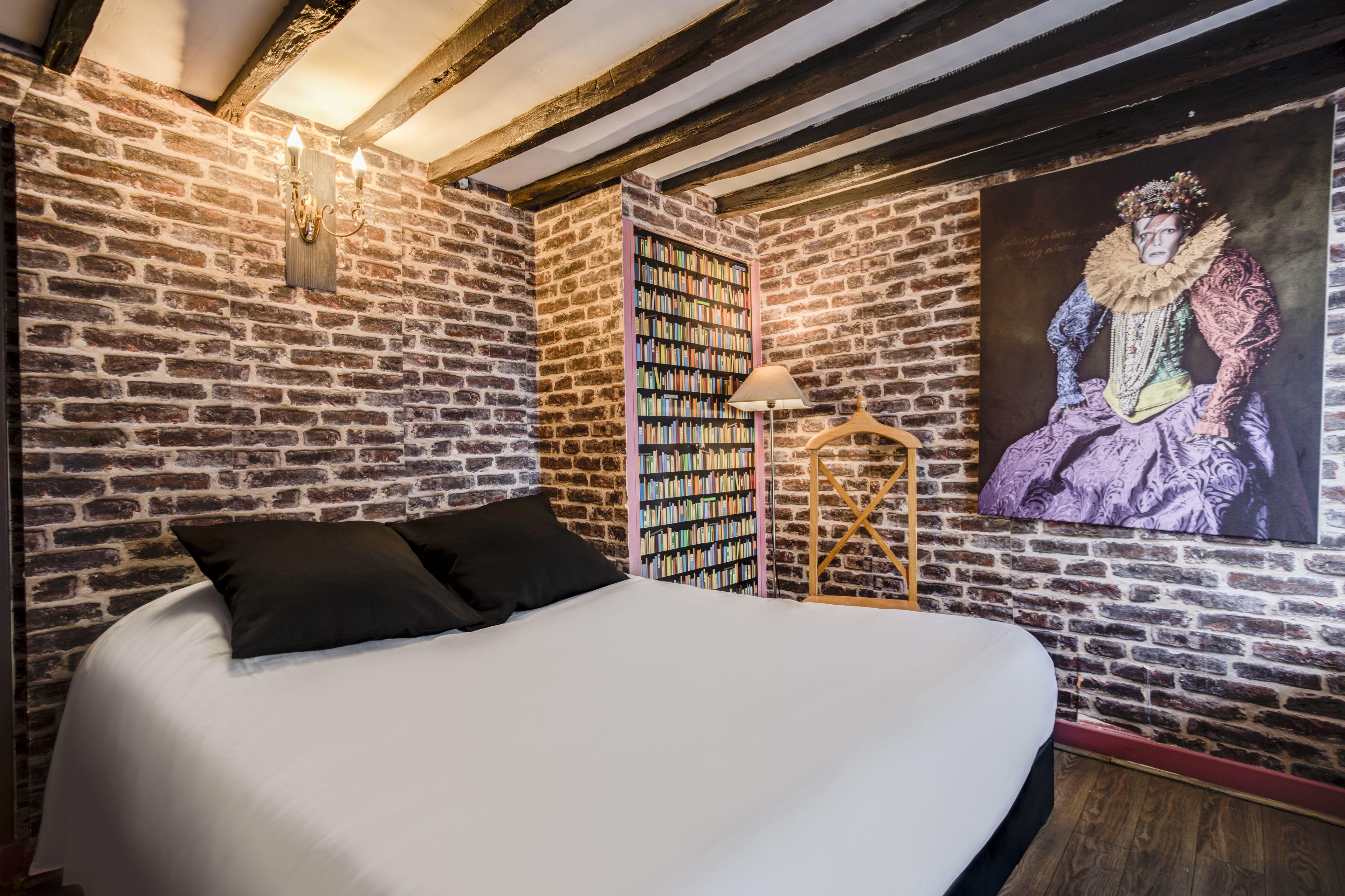 Absolute Republique Paris