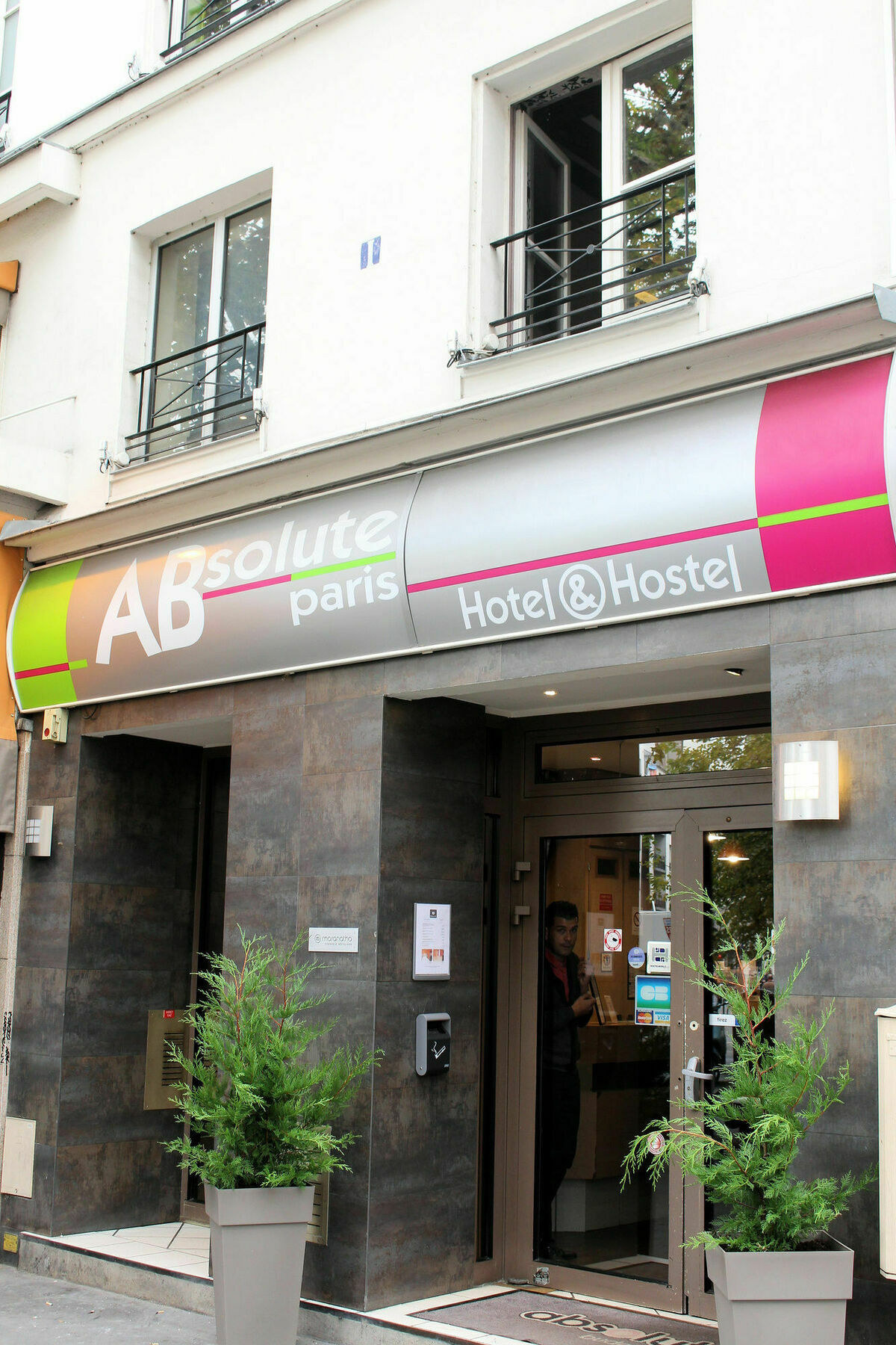 Absolute Republique Hotel Paris